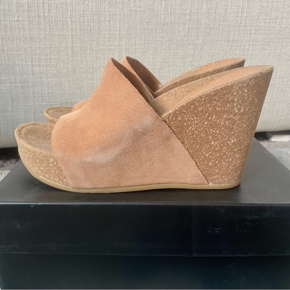 BCBGeneration Rollins Wedges - Picture 3 of 7